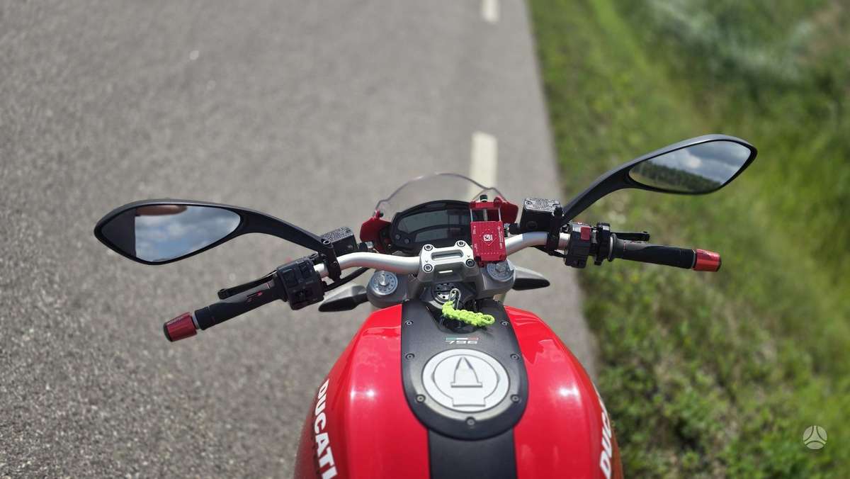 Ducati Monster 803cc, street / classic