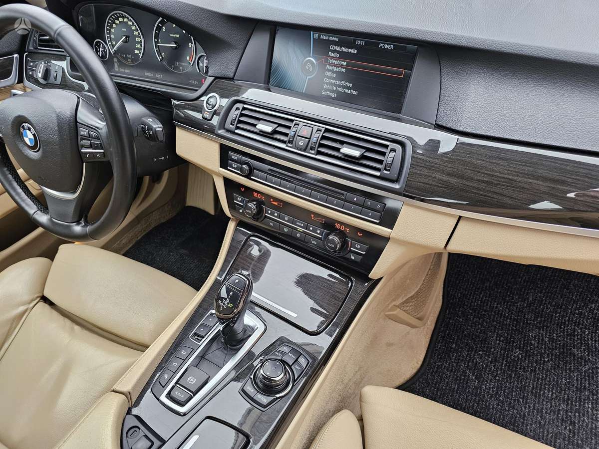 BMW 525, 2.0 l., Седан
