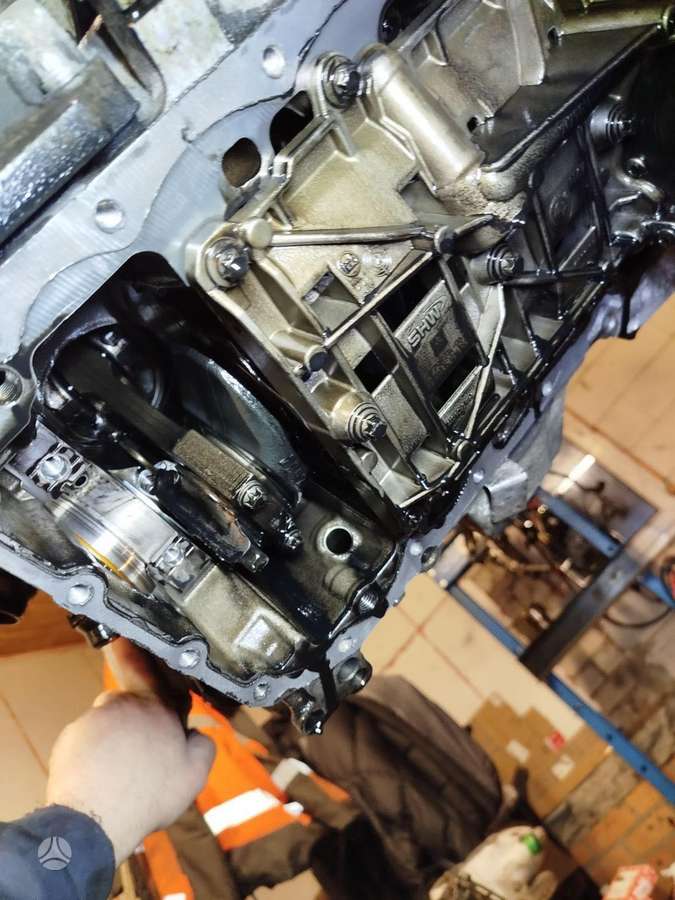 BMW 525, 2.0 l., Седан
