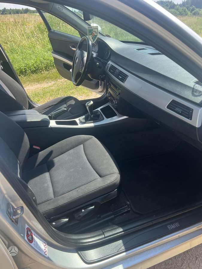 BMW 318, 2.0 l., Универсал