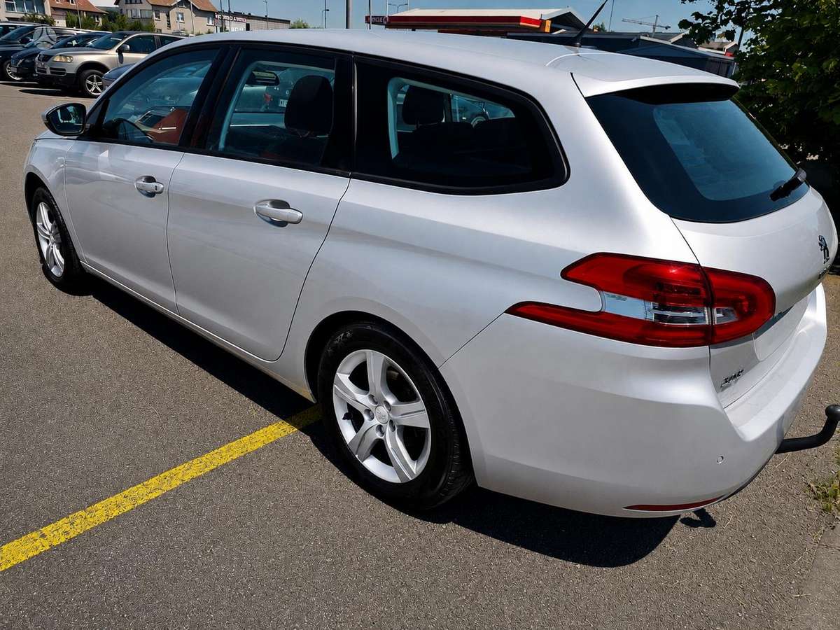 Peugeot 308 - 4