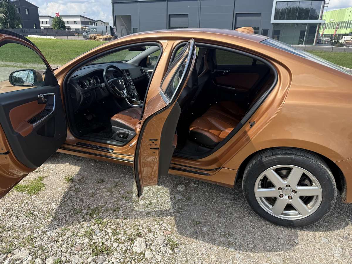 Volvo S60 - 10