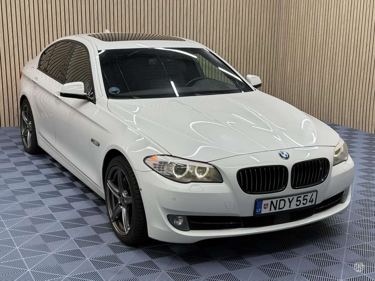 BMW 530, 3.0 l., Седан