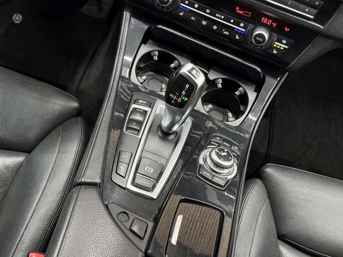BMW 530, 3.0 l., Седан