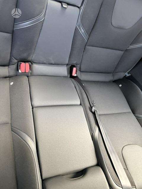 Volvo V40, 2.0 l., Хэтчбек