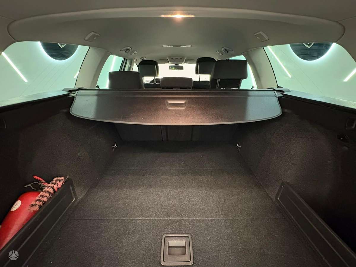 Volkswagen Passat, 2.0 l., Универсал