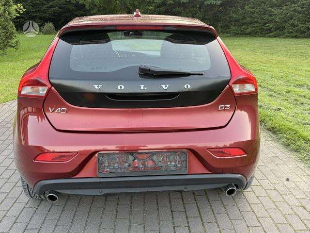 Volvo V40 - 9