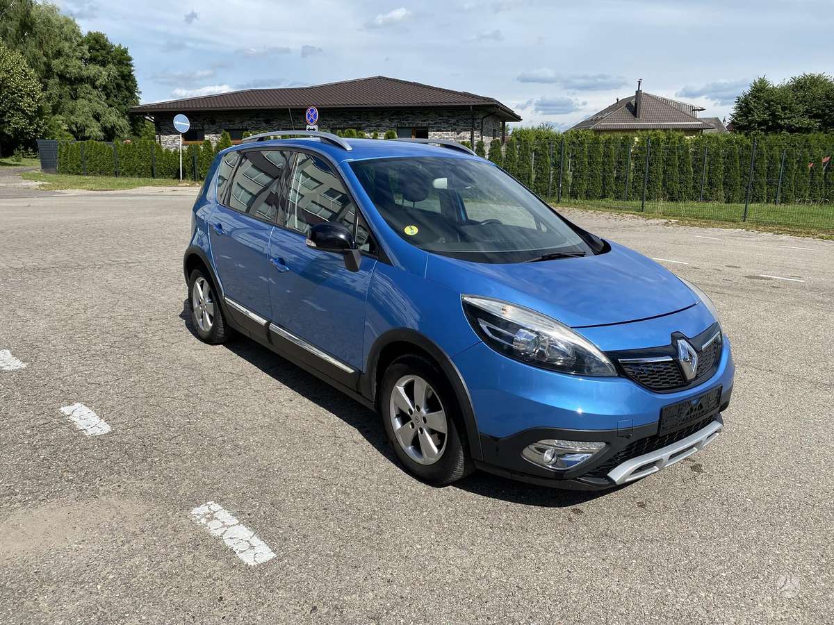 Renault Scenic - 1
