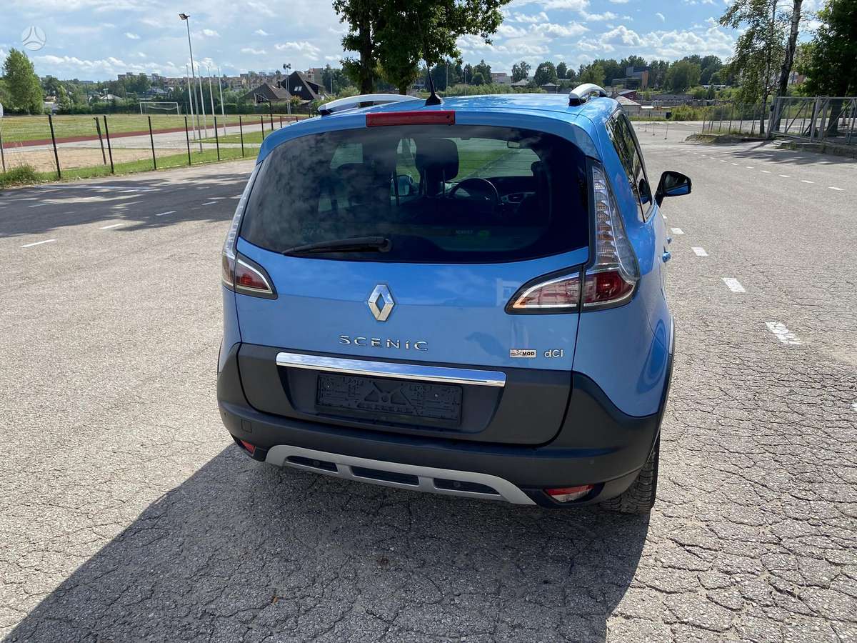 Renault Scenic - 8