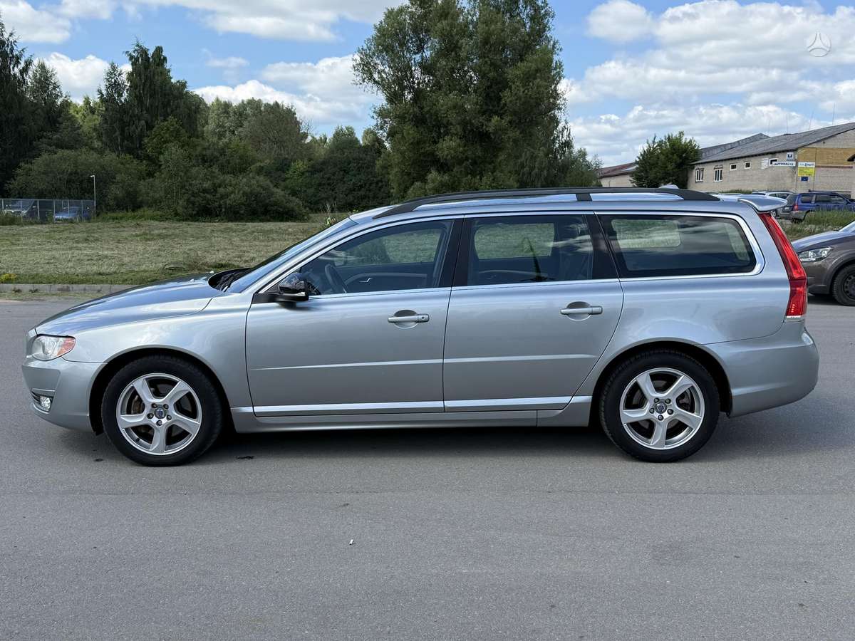 Volvo V70, 2.0 l., Универсал