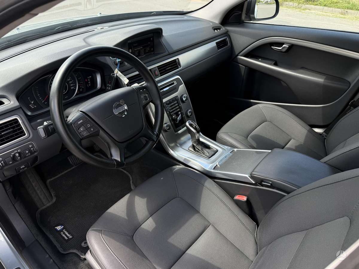 Volvo V70, 2.0 l., Универсал