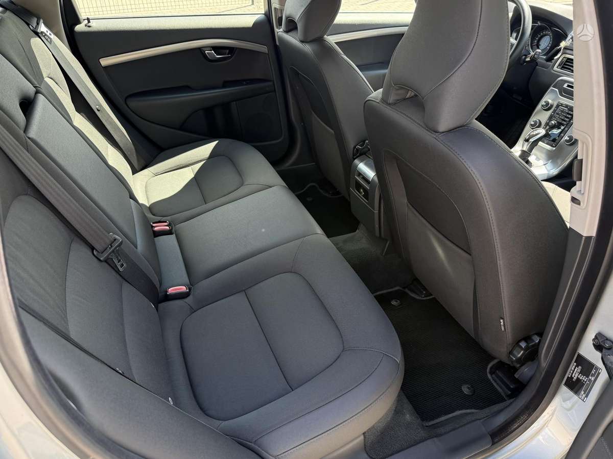 Volvo V70, 2.0 l., Универсал