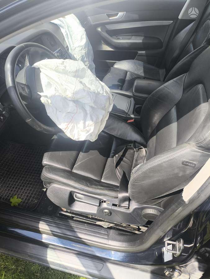 Audi A6, 2.4 l., Седан