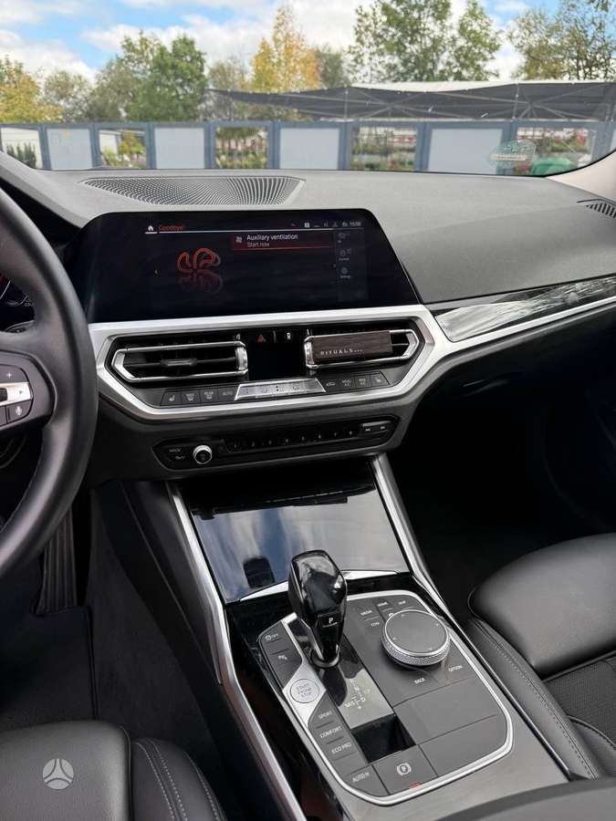 BMW 320, 2.0 l., Универсал