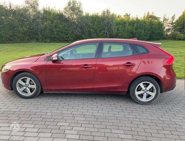 Volvo V40 - 12