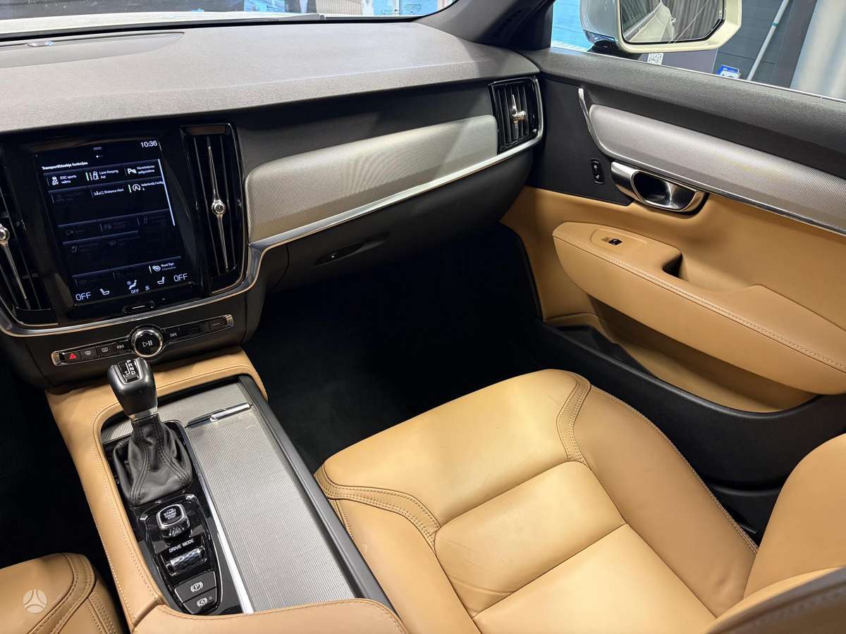 Volvo S90, 2.0 l., wagon