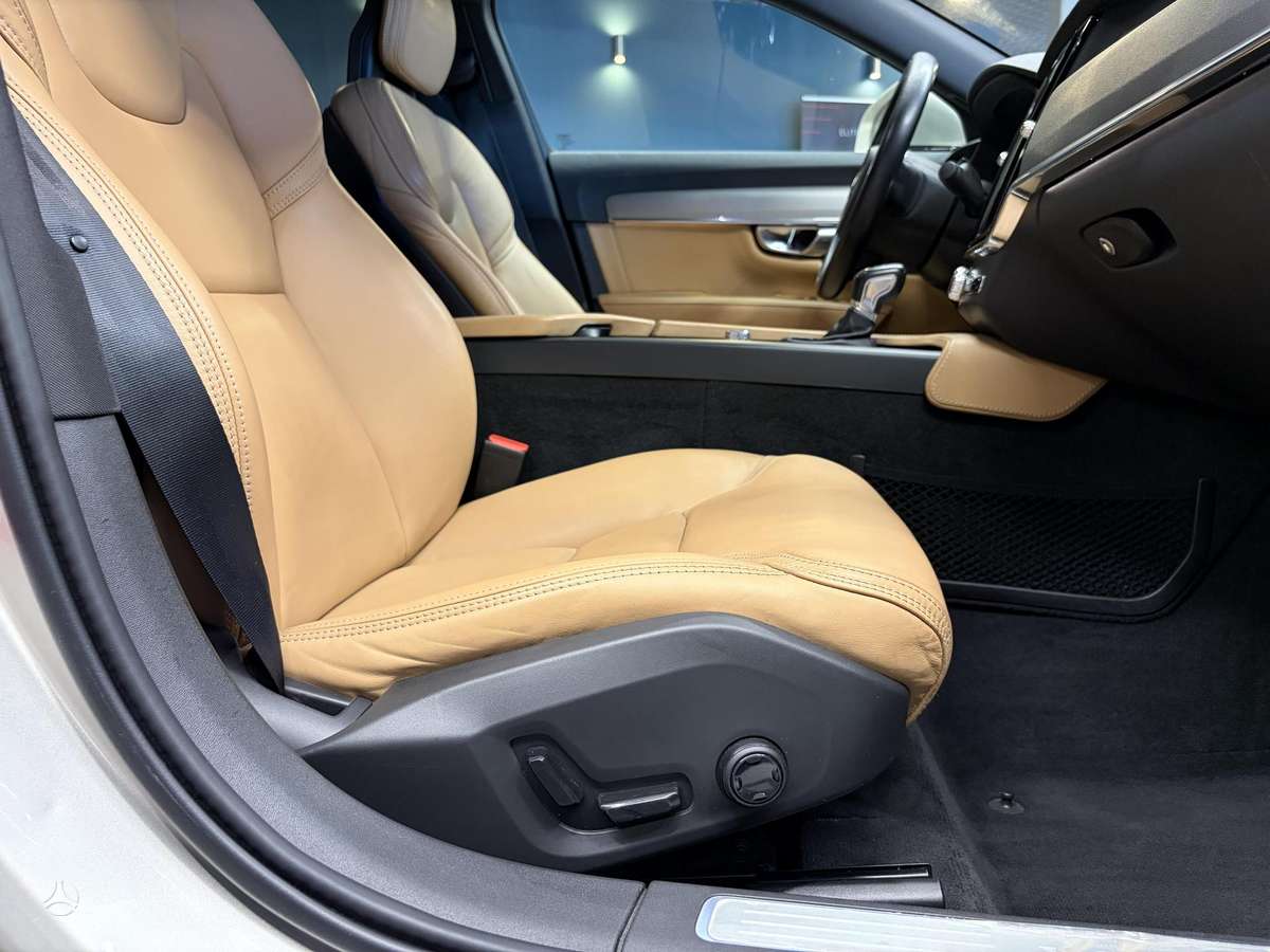 Volvo S90, 2.0 l., wagon