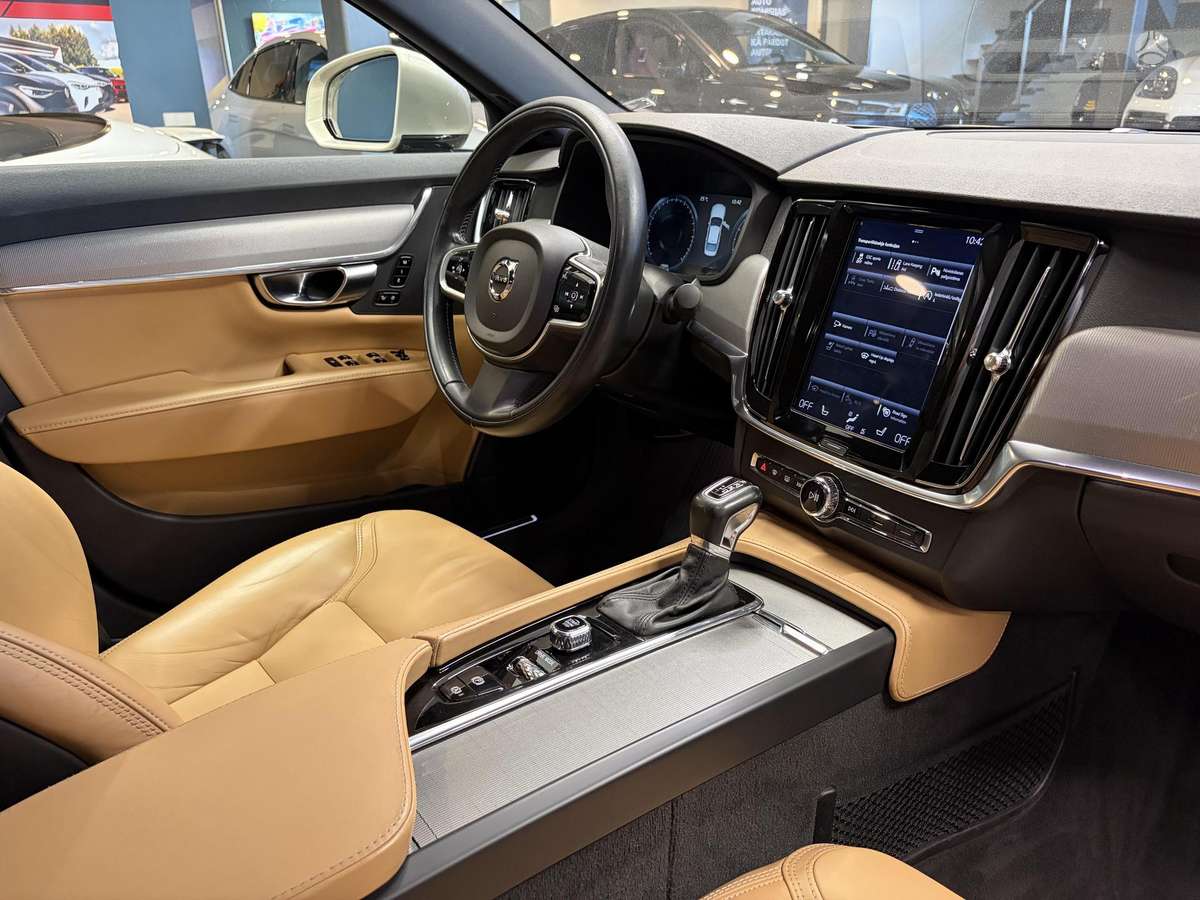 Volvo S90, 2.0 l., wagon