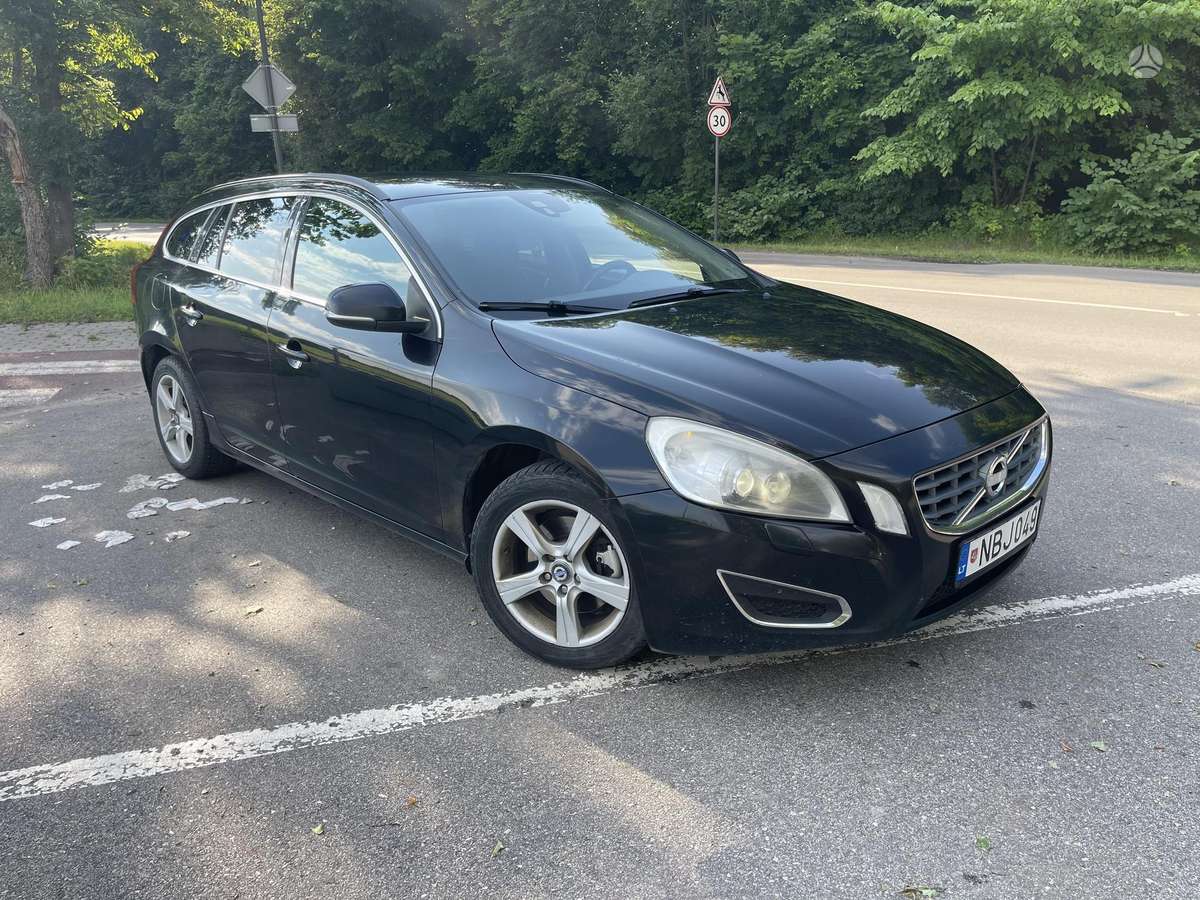 Volvo V60, 2.0 l., universalas