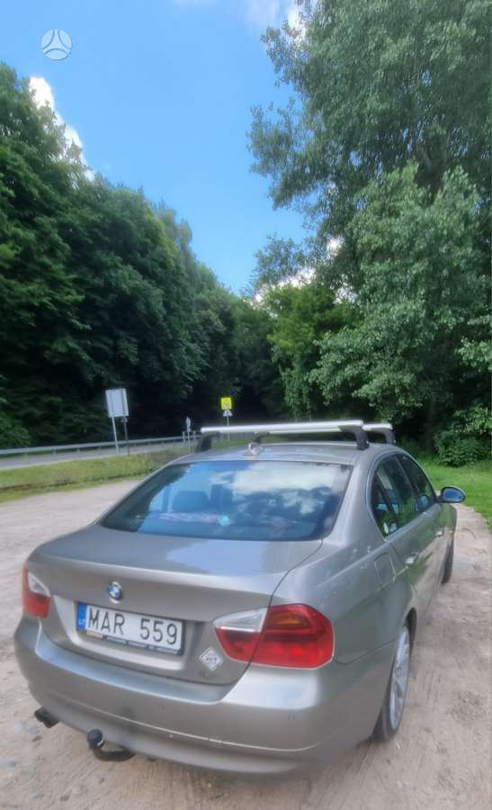 BMW 325, 3.0 l., Седан