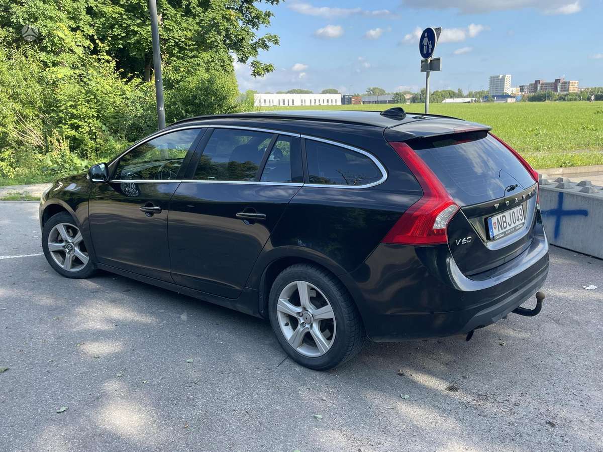Volvo V60, 2.0 l., universalas