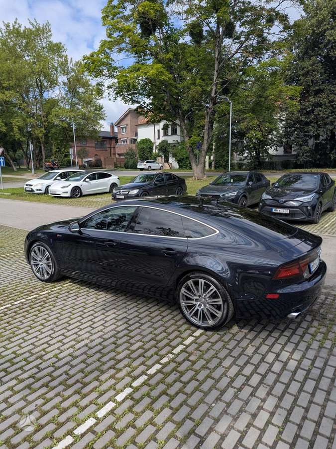 Audi A7, 3.0 l., hatchback