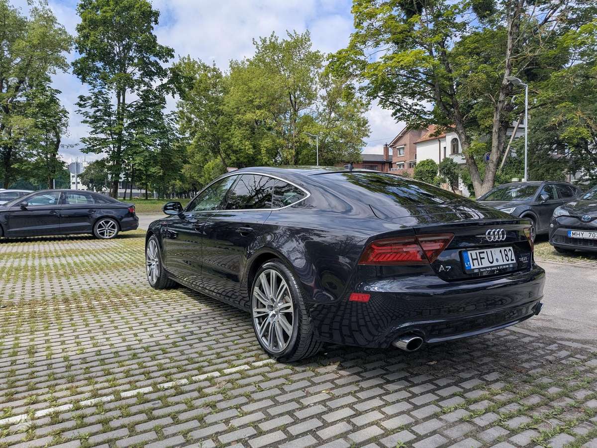 Audi A7, 3.0 l., hatchback