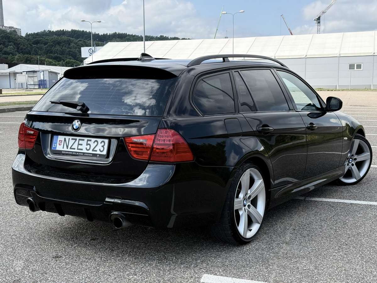 BMW 335, 3.0 l., Универсал