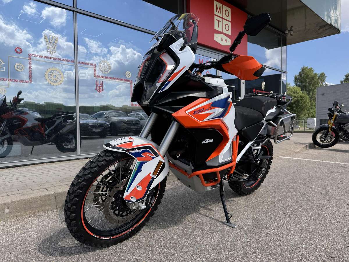 KTM Super Adventure 1300cc, enduro / adventure