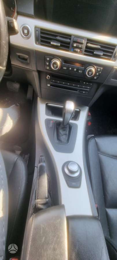 BMW 325, 3.0 l., Седан