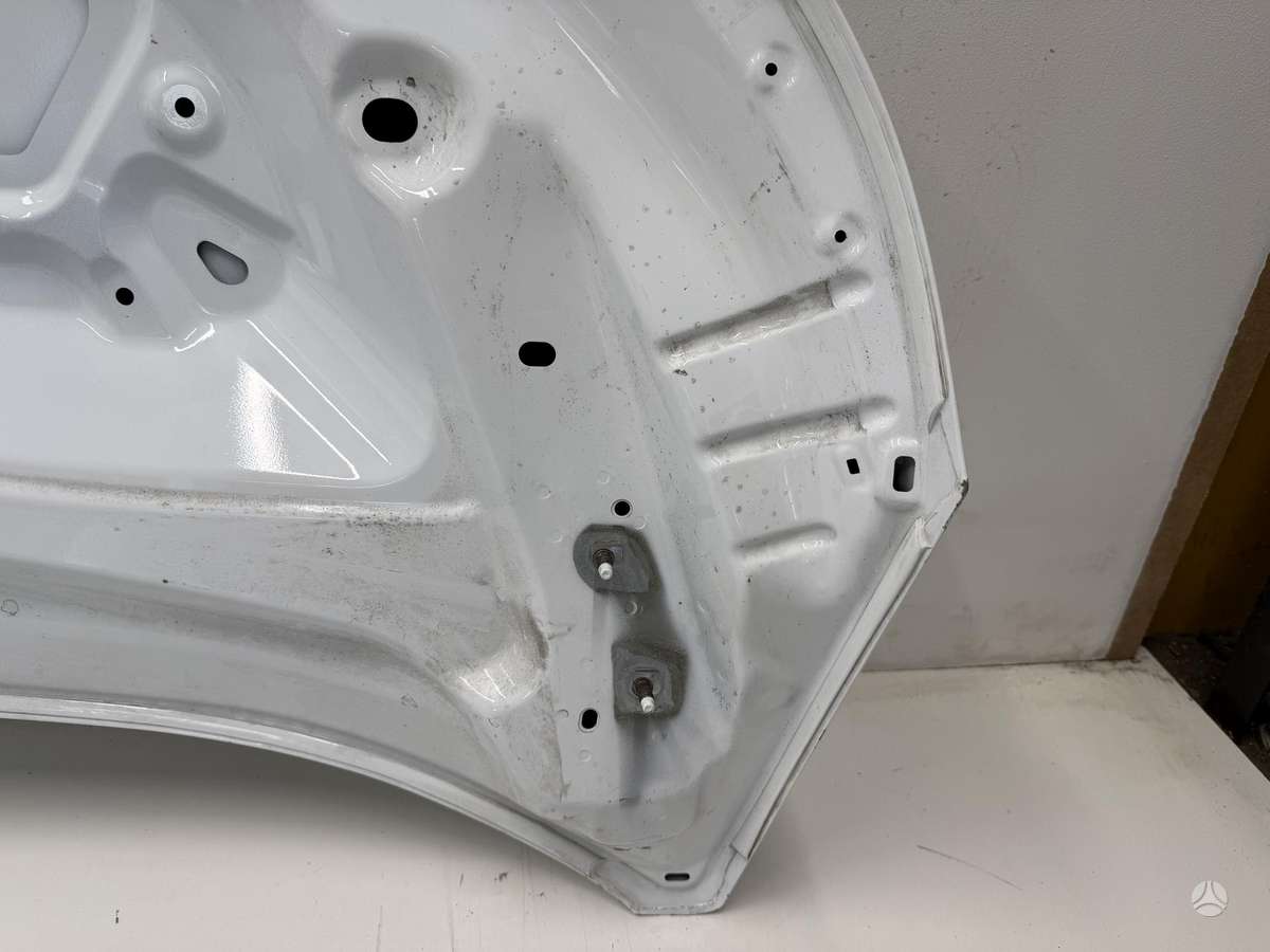Volkswagen Transporter hood (front, rear)