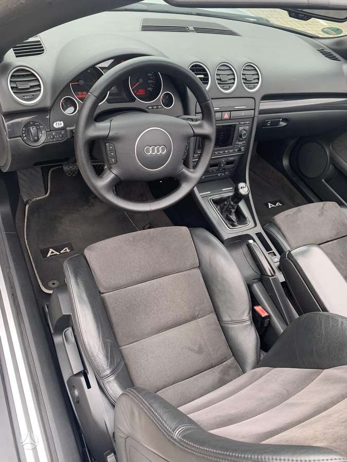 Audi A4, 2.5 l., kabrioletas
