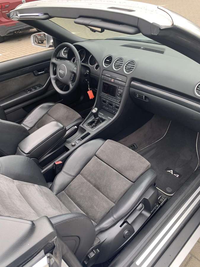 Audi A4, 2.5 l., kabrioletas