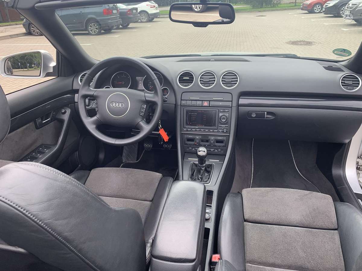 Audi A4, 2.5 l., kabrioletas