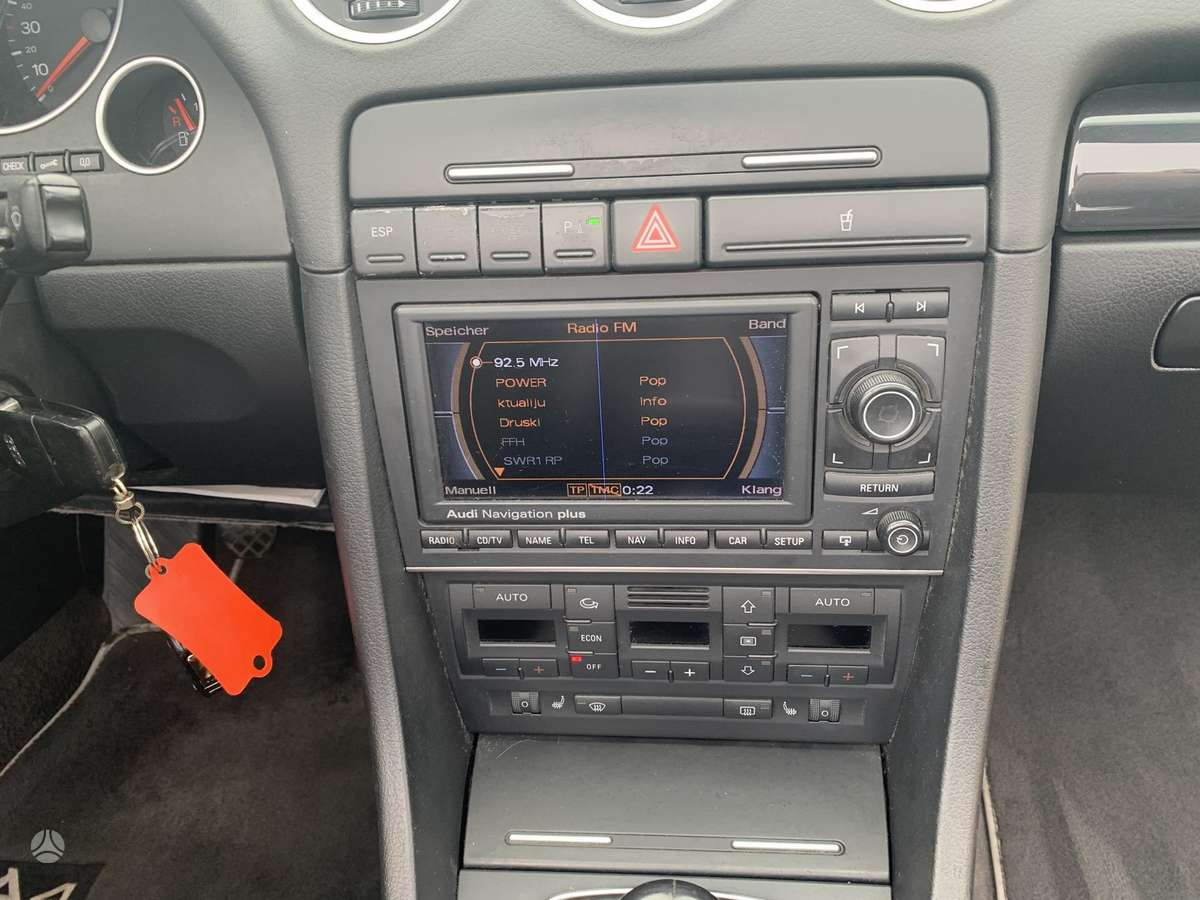 Audi A4, 2.5 l., kabrioletas
