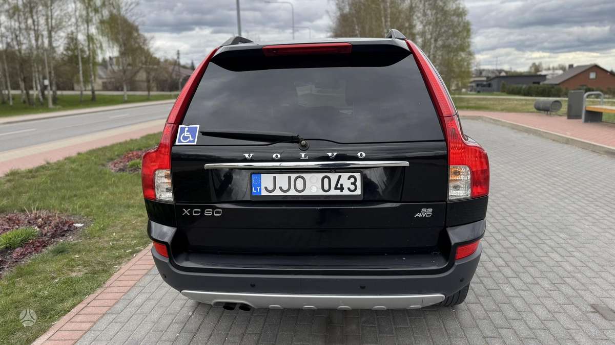 Volvo XC90 - 5