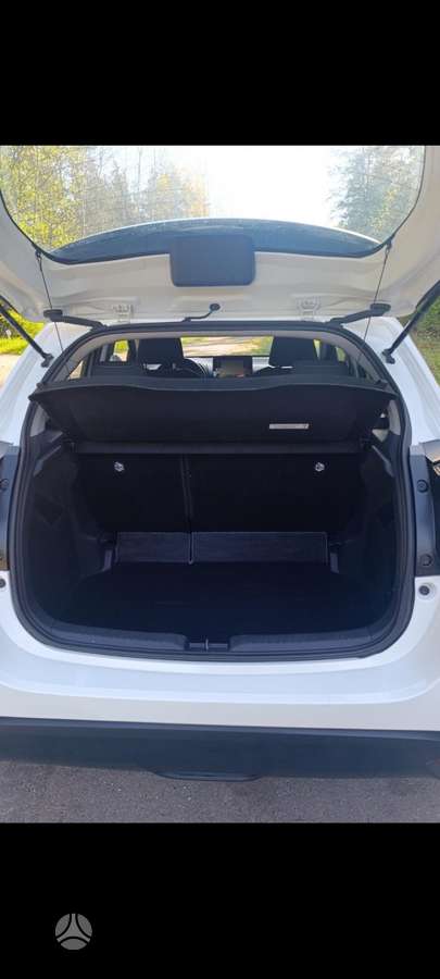 Toyota Yaris - 7