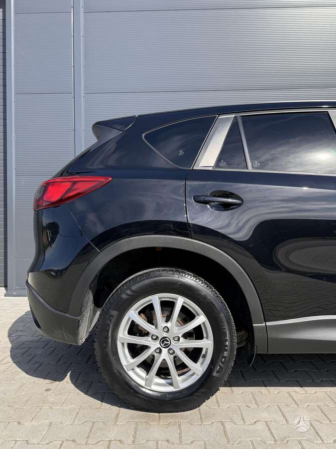 Mazda CX-5, 2.2 l., off-road / crossover