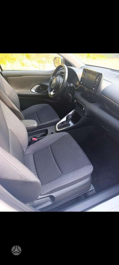 Toyota Yaris - 9