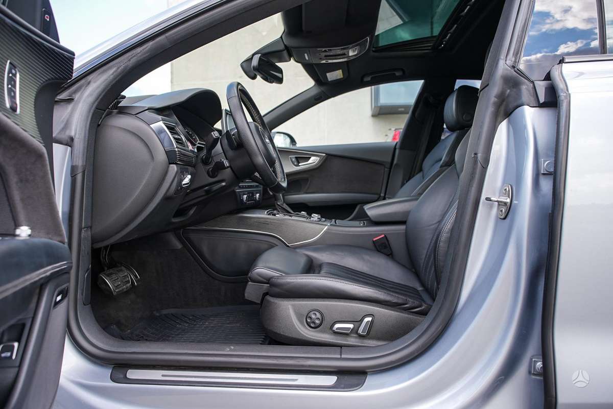 Audi A7, 3.0 l., coupe