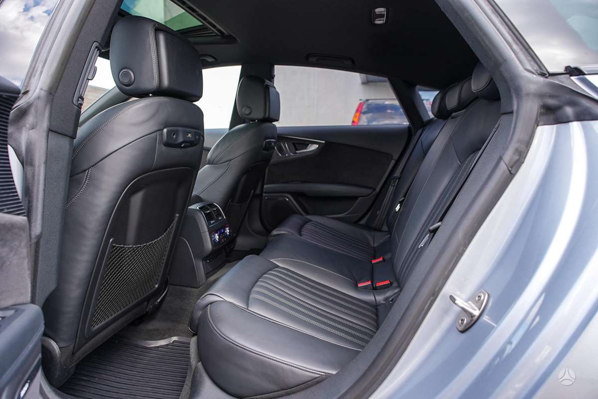 Audi A7, 3.0 l., coupe
