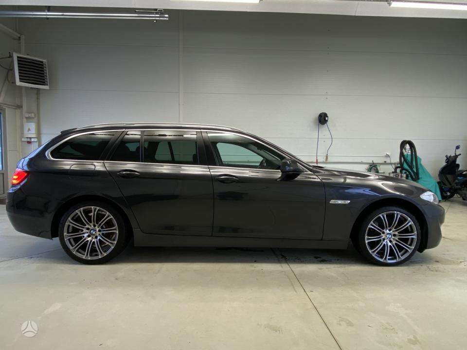 BMW 530, 3.0 l., Универсал