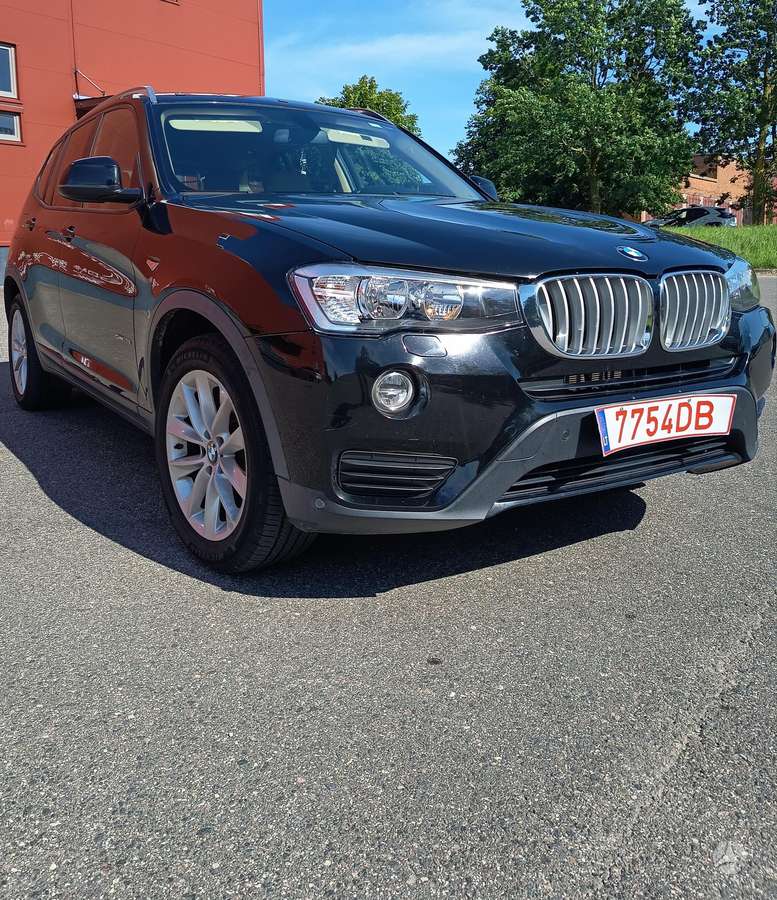 BMW X3, 2.0 l., off-road / crossover