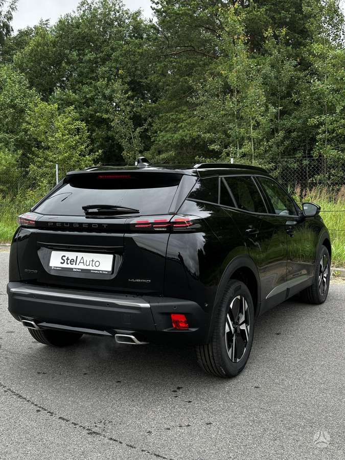 Peugeot 2008 - 4