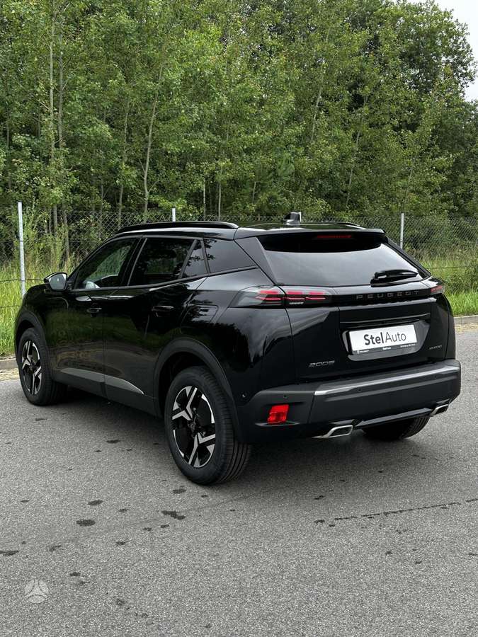 Peugeot 2008 - 6