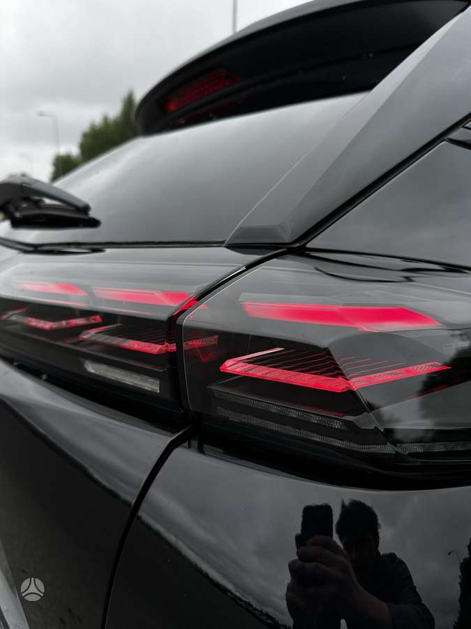 Peugeot 2008 - 10
