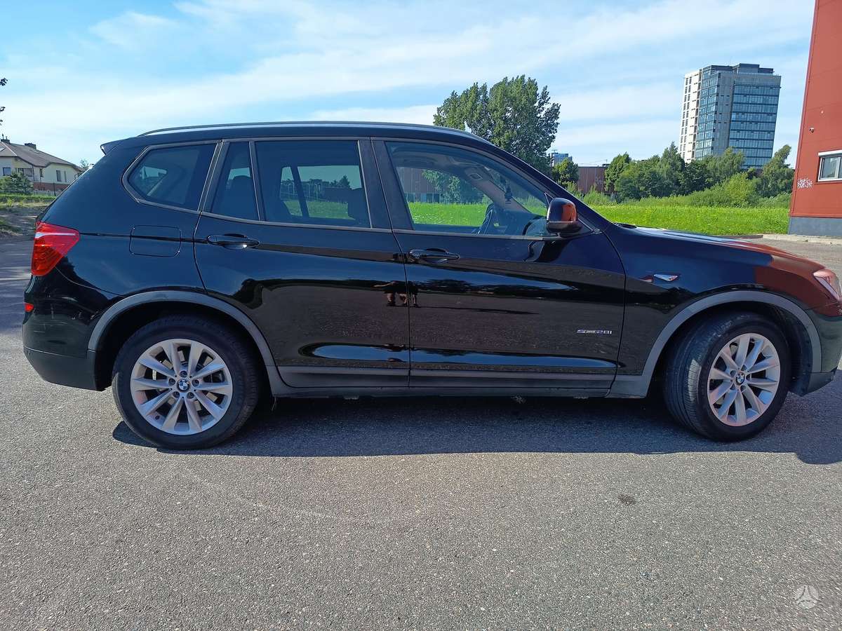 BMW X3, 2.0 l., off-road / crossover