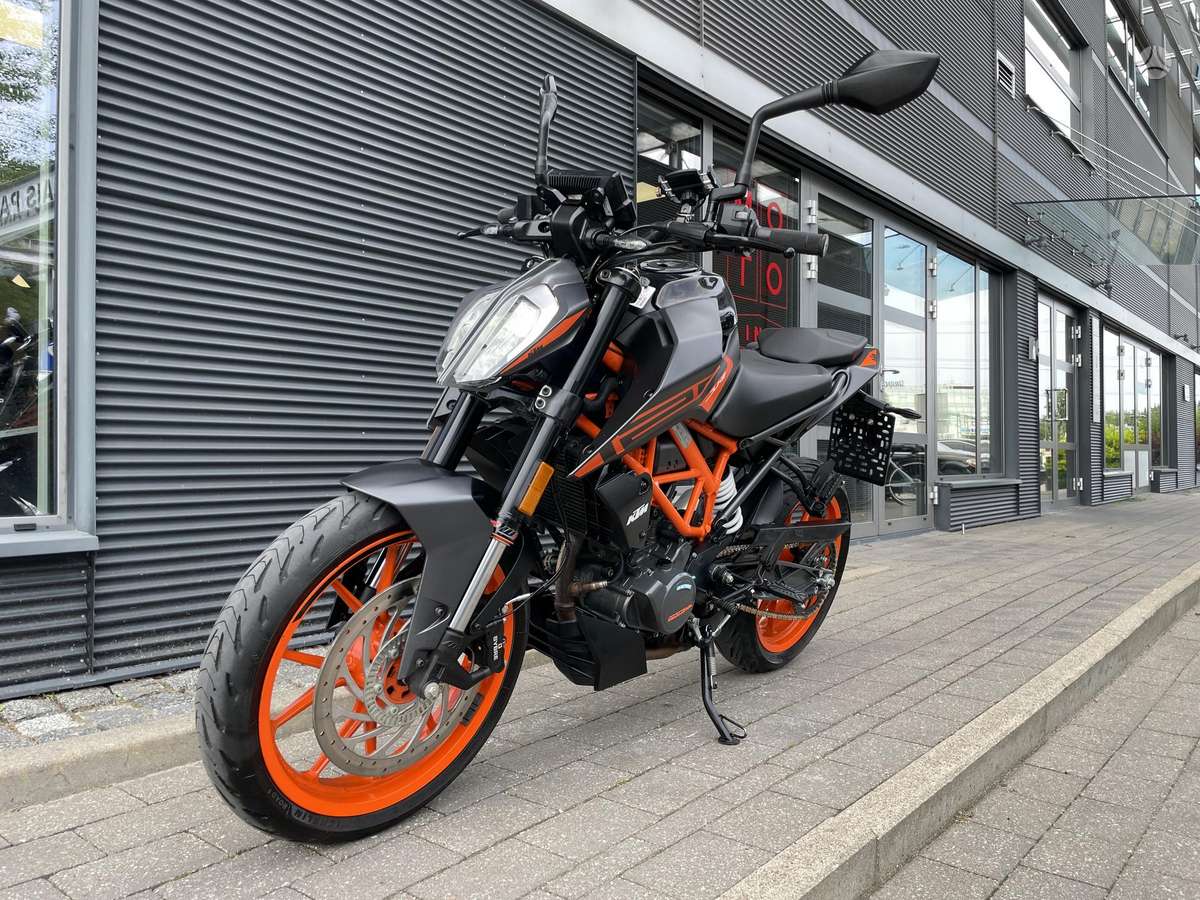 KTM Duke 125cc, street / classic