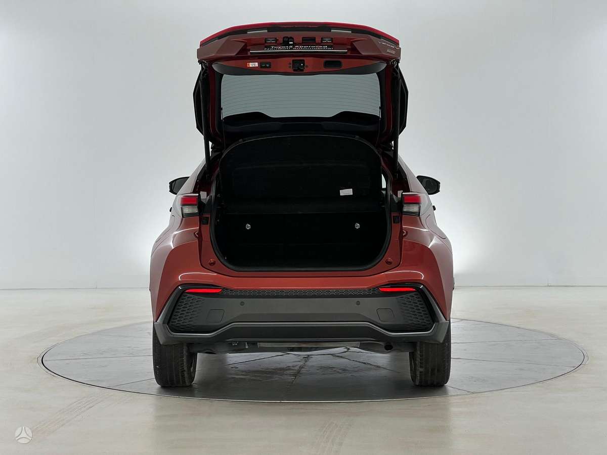 Toyota C-HR - 10
