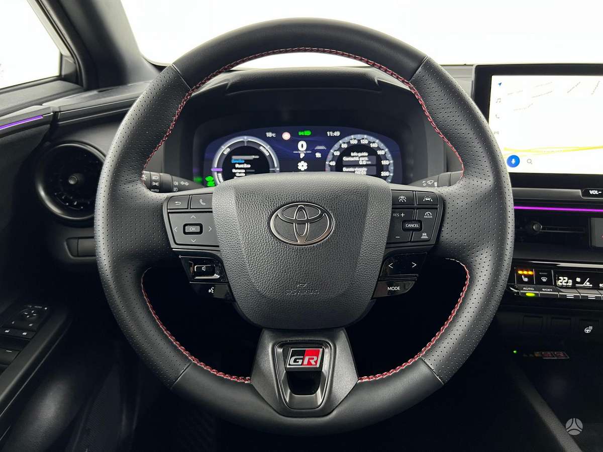 Toyota C-HR - 12